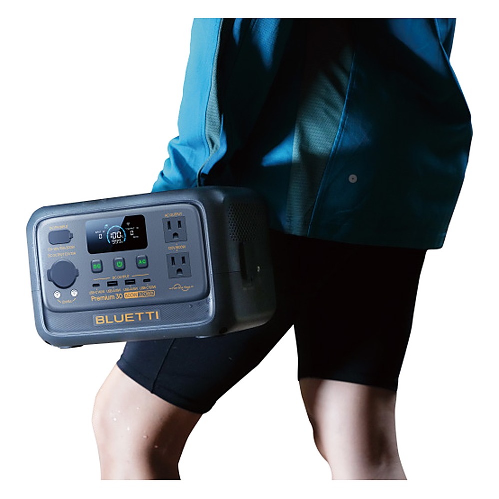 BLUETTI Premium 30 V2 carried by hand - 4.3kg portable power station
